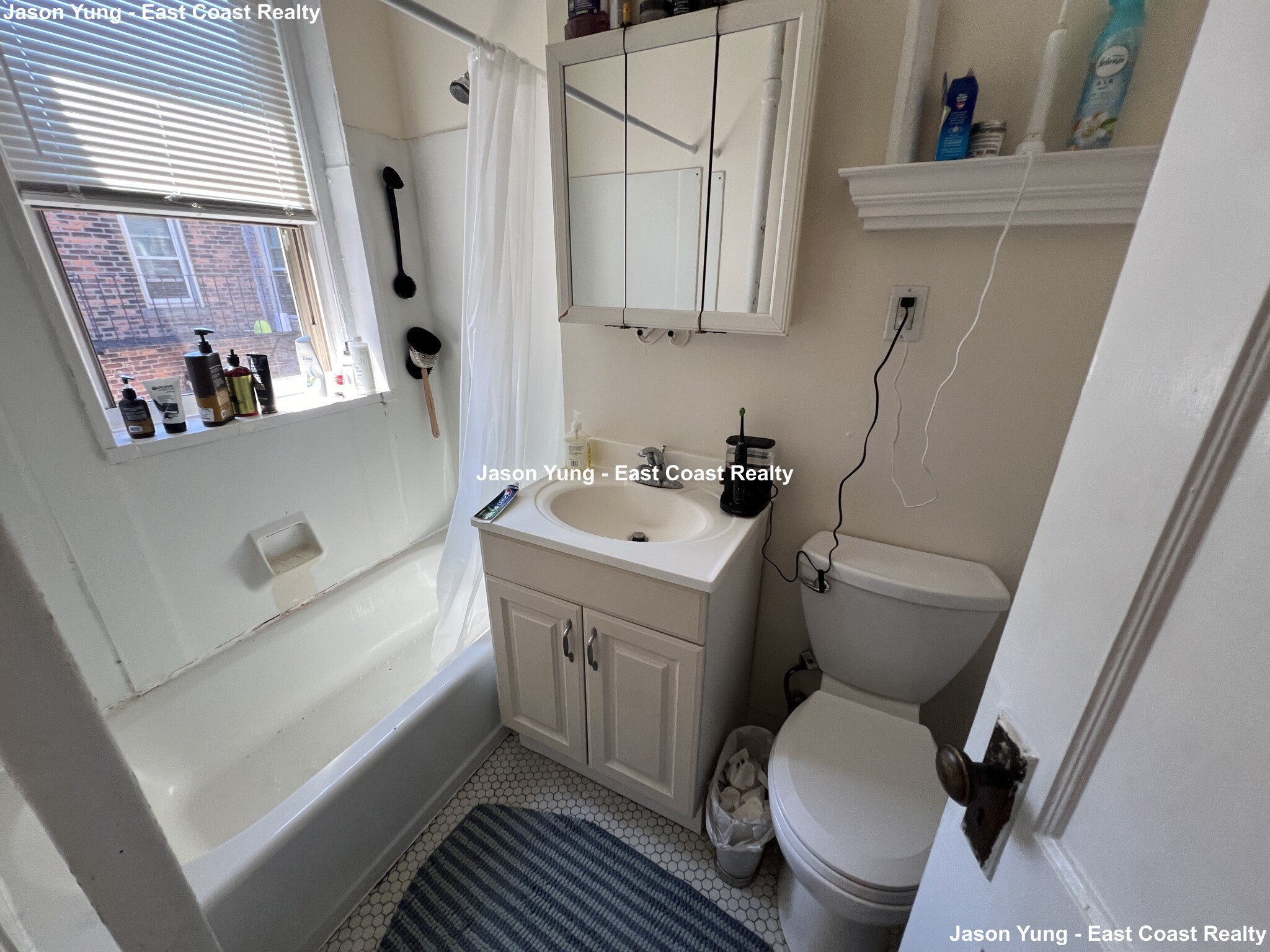 1 bed, 1 bath apartment for rent at 25 Queensberry St Unit 18, Fenway — photo 8 of 8