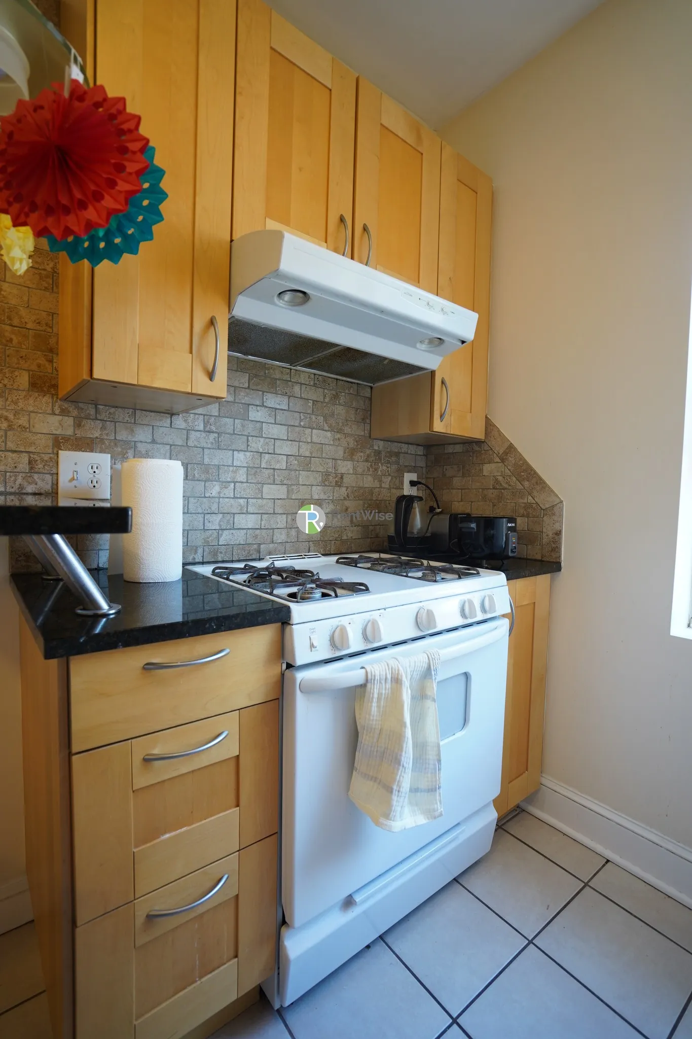 Studio bed, 1 bath apartment for rent at 25 Queensberry St Unit 20, Fenway — photo 7 of 12