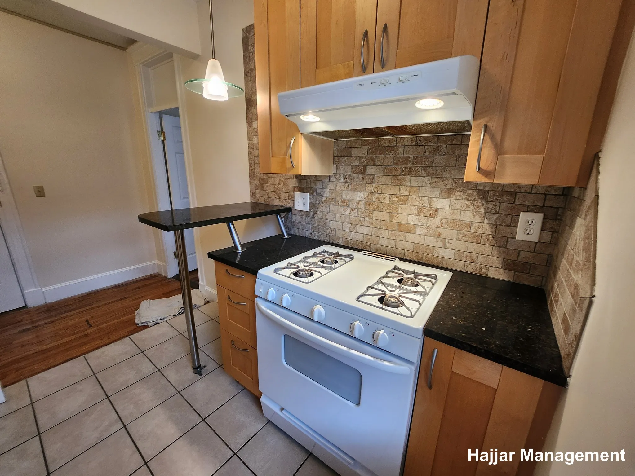 Studio bed, 1 bath apartment for rent at 25 Queensberry St Unit 20, Fenway — photo 19 of 28