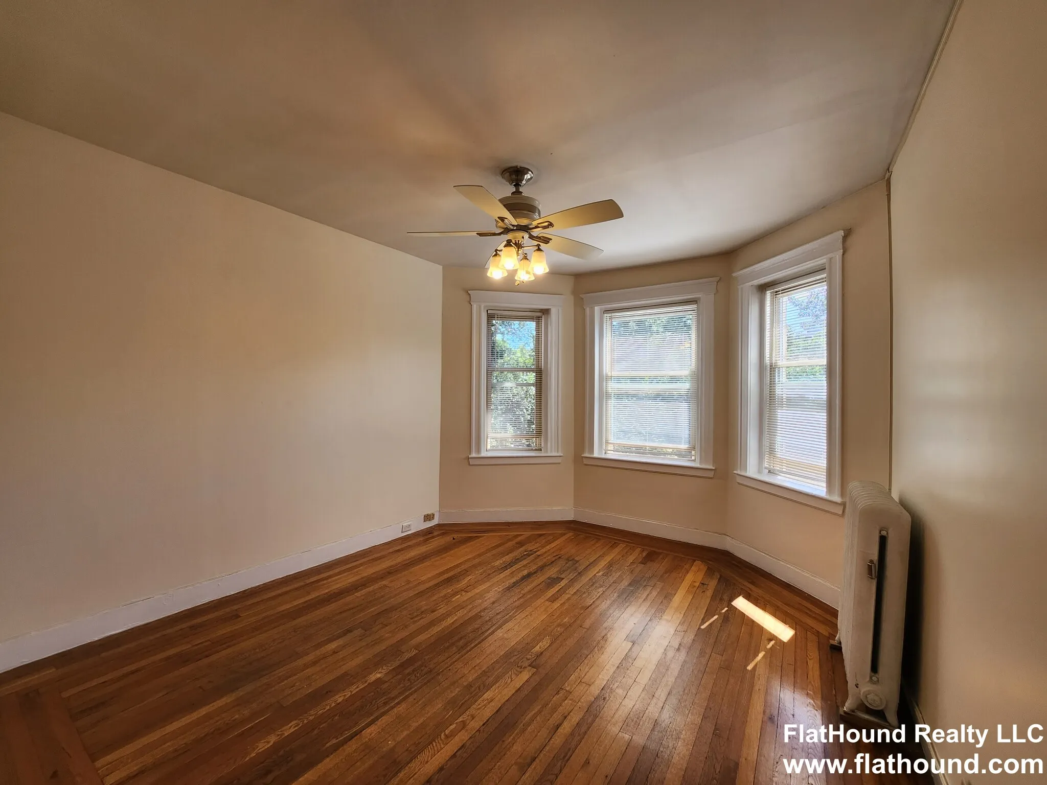 1 bed, 1 bath apartment for rent at 25 Queensberry St Unit 21, Fenway — photo 3 of 17