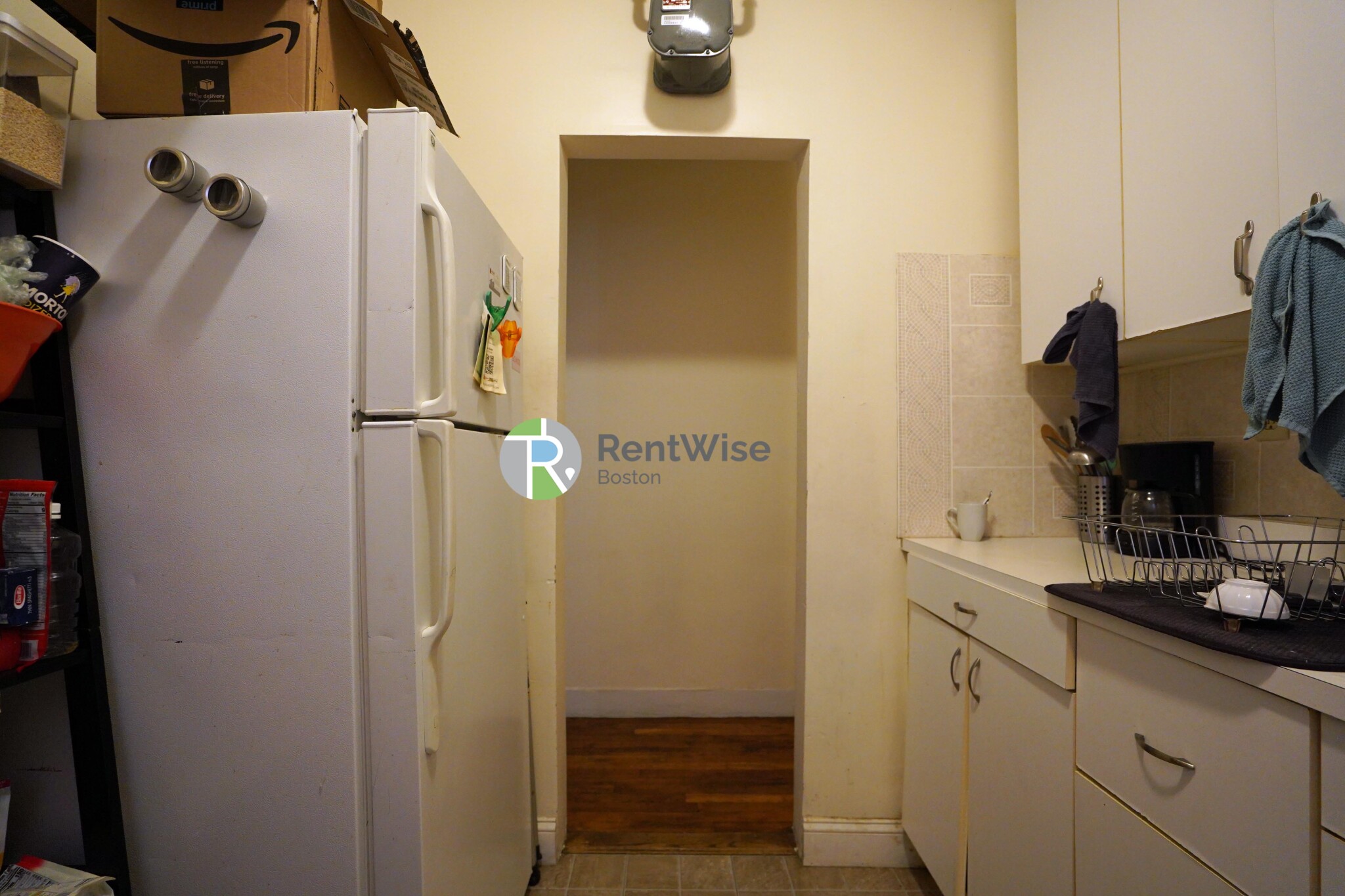 3 bed, 1 bath apartment for rent at 25 Queensberry St Unit 6, Fenway — photo 12 of 12
