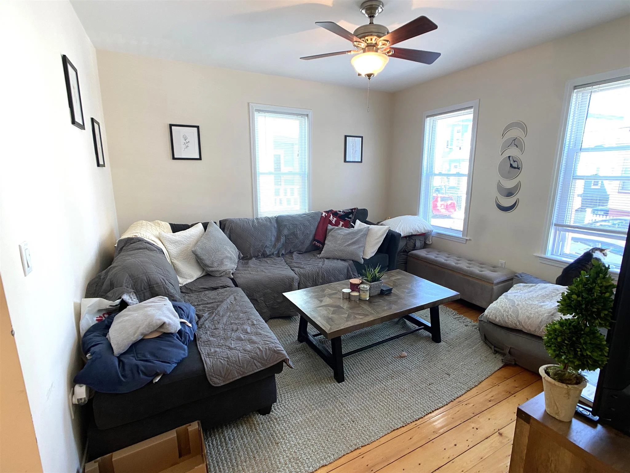 2 bed, 1 bath apartment for rent at 25 Radcliffe Rd Unit 1, Winter Hill — photo 6 of 14