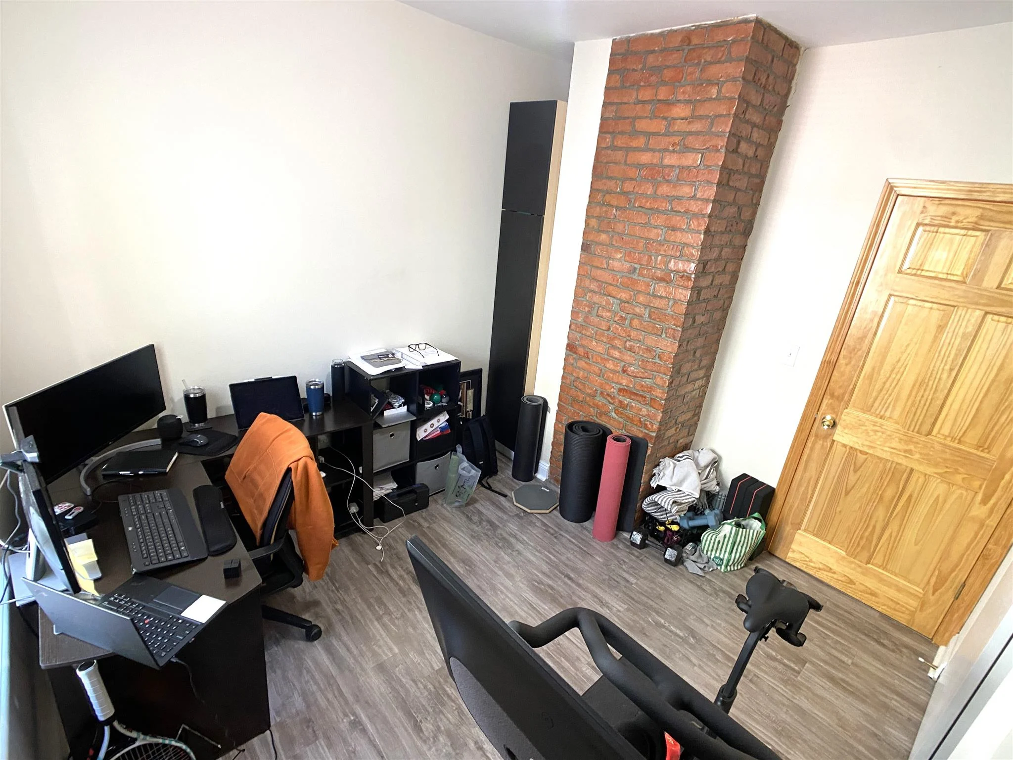 2 bed, 1 bath apartment for rent at 25 Radcliffe Rd Unit 1, Winter Hill — photo 11 of 14