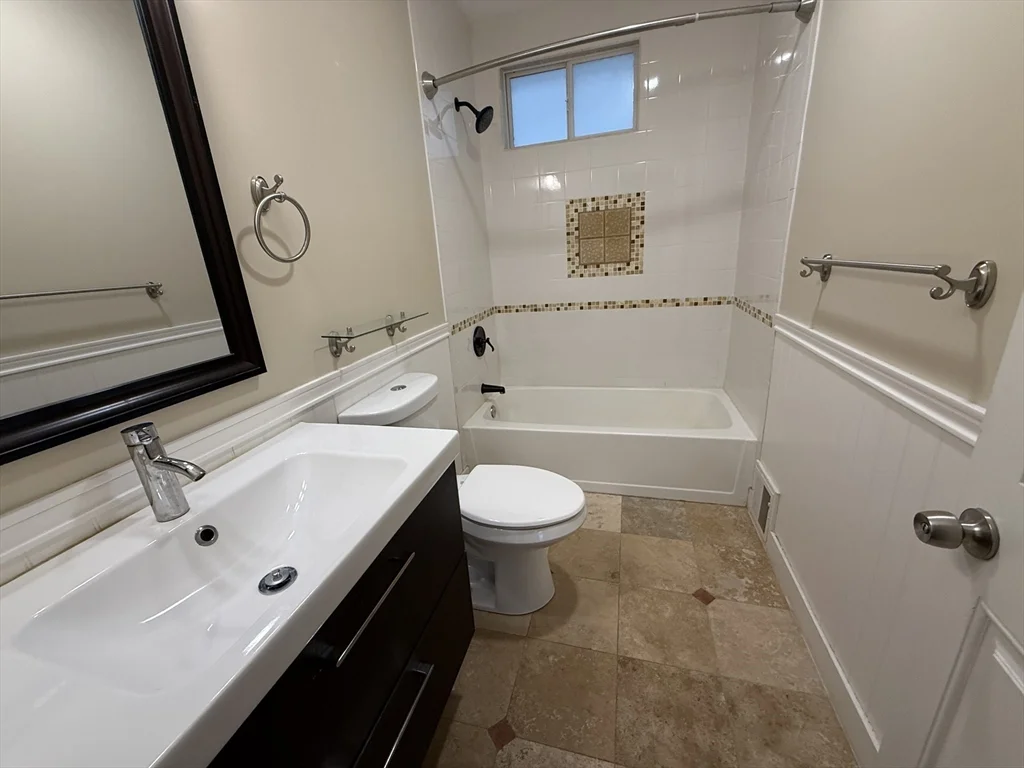 3 bed, 2 bath apartment for rent at 25 Ralph Piteri Ter Unit 1, Watertown — photo 7 of 16
