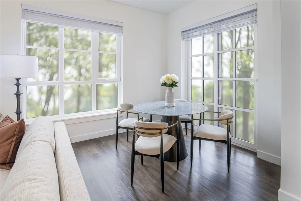 2 bed, 2 bath apartment for rent at 25 River St Unit 516, Winchester — photo 4 of 10
