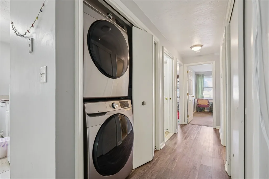 2 bed, 1 bath apartment for rent at 25 Rockland St Unit 3, West Roxbury — photo 5 of 9