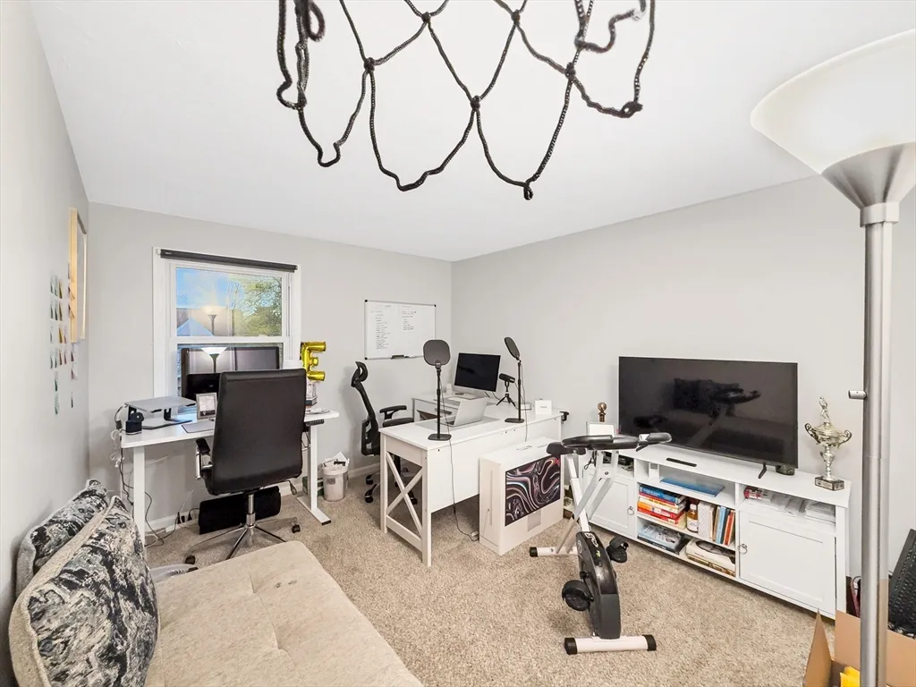 2 bed, 1 bath apartment for rent at 25 Rockland St Unit 7, West Roxbury — photo 13 of 17