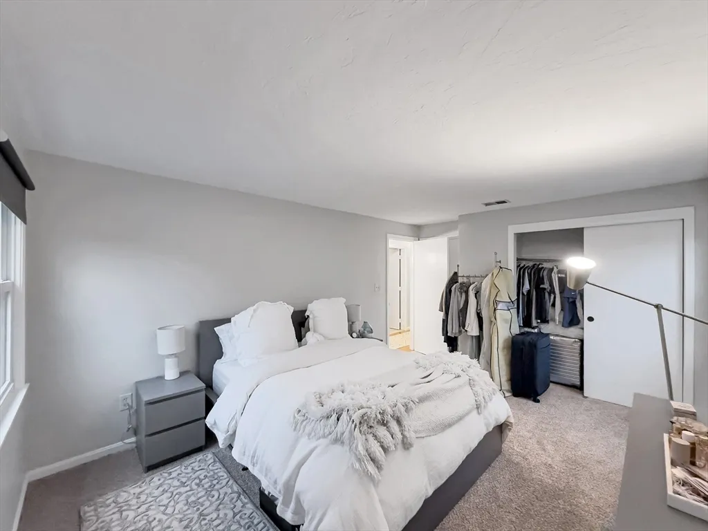 2 bed, 1 bath apartment for rent at 25 Rockland St Unit 7, West Roxbury — photo 11 of 17