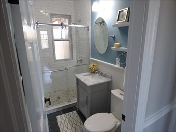 2 bed, 1 bath apartment for rent at 25 Roslyn St Unit 16, Salem — photo 3 of 12