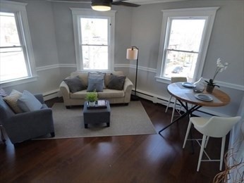 2 bed, 1 bath apartment for rent at 25 Roslyn St Unit 16, Salem — photo 1 of 12