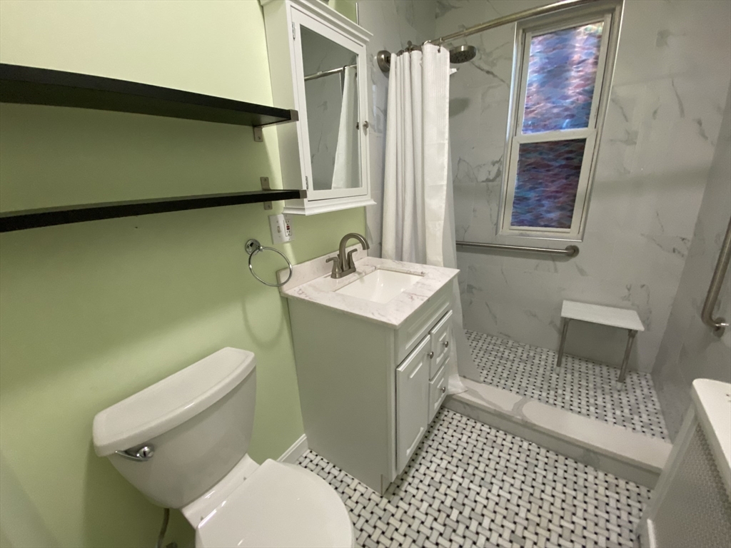 2 bed, 1 bath apartment for rent at 25 Rowell Unit 1, Dorchester — photo 20 of 21