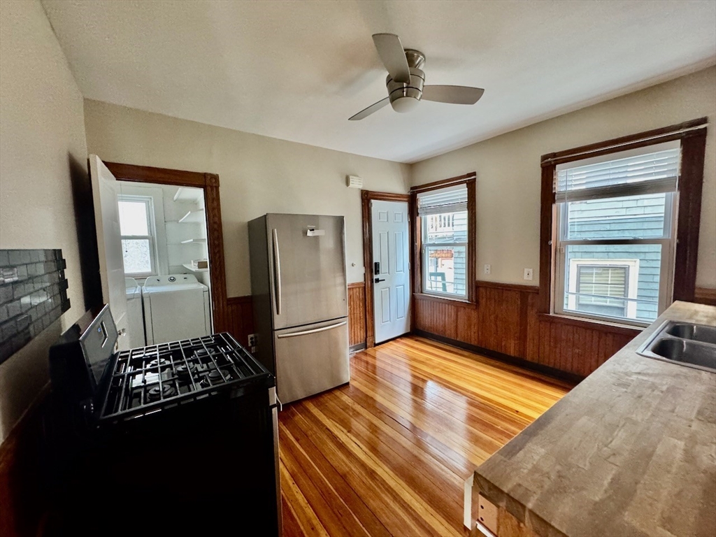2 bed, 1 bath apartment for rent at 25 Rowell Unit 1, Dorchester — photo 19 of 21