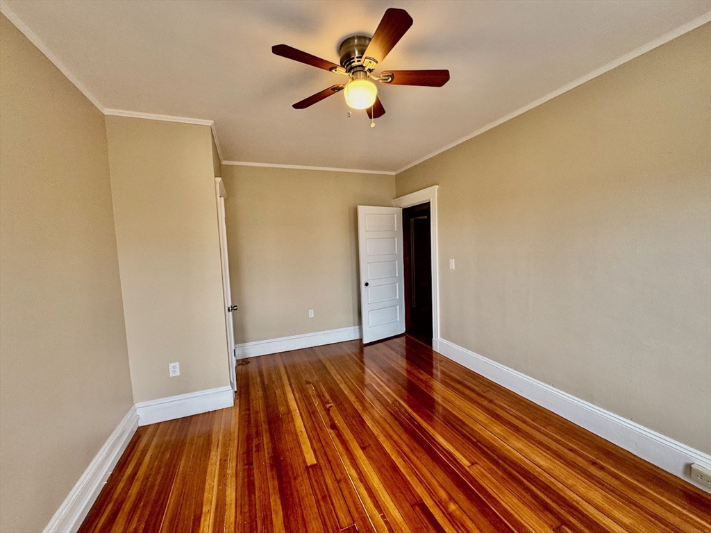 3 bed, 1 bath apartment for rent at 25 Rowell Unit 2, Dorchester — photo 6 of 22