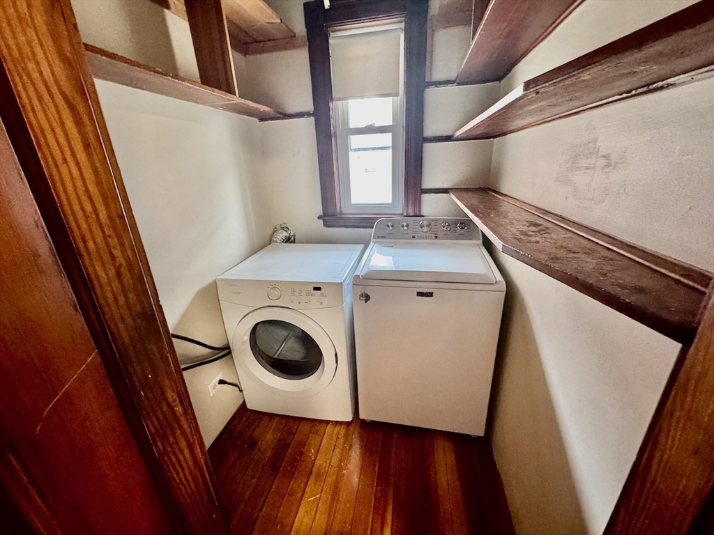 3 bed, 1 bath apartment for rent at 25 Rowell Unit 2, Dorchester — photo 11 of 22