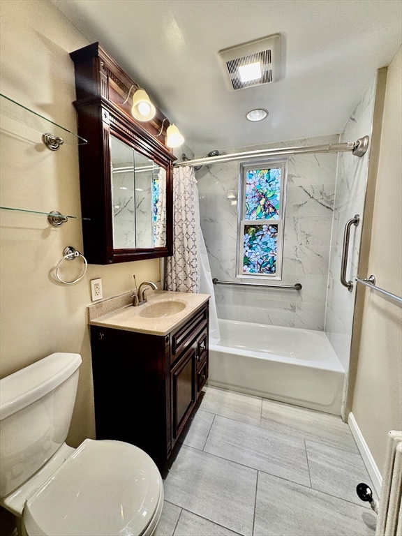 3 bed, 1 bath apartment for rent at 25 Rowell Unit 2, Dorchester — photo 7 of 22