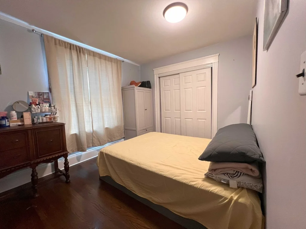 2 bed, 1 bath apartment for rent at 25 Rowena St Unit 1, Dorchester — photo 10 of 19