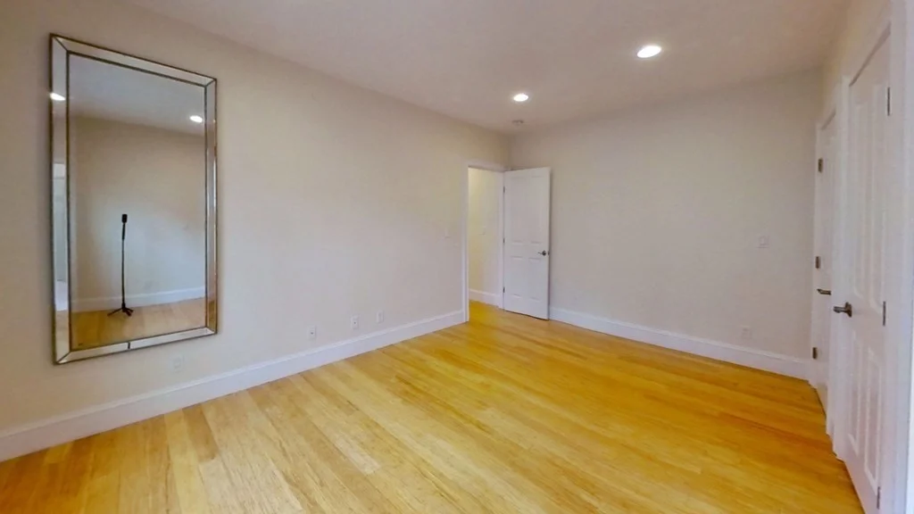 2 bed, 2 bath apartment for rent at 25 Russell St Unit 1, Brookline — photo 5 of 11