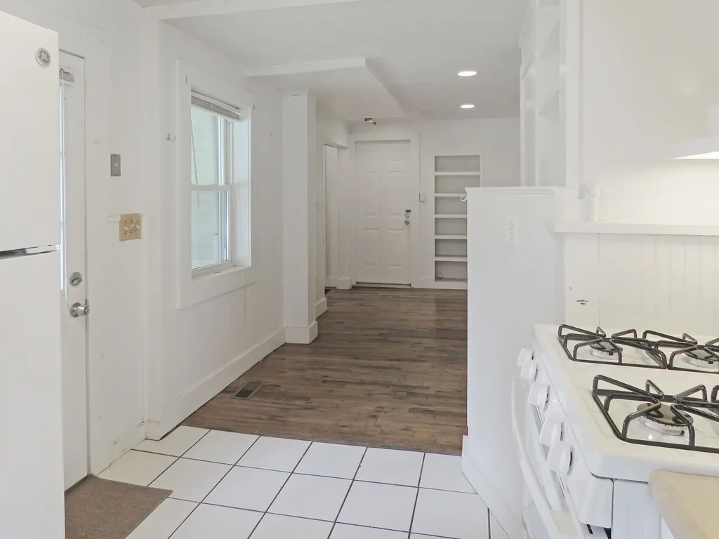 2 bed, 1 bath apartment for rent at 25 S Main St Unit 2, Millbury — photo 3 of 13