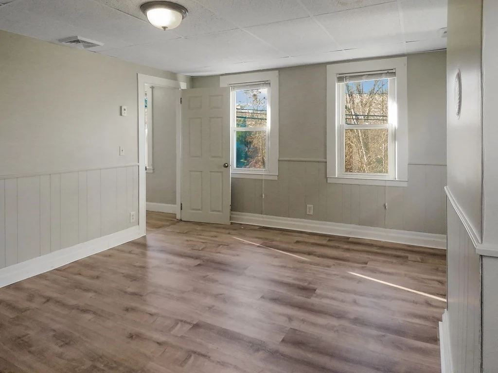 2 bed, 1 bath apartment for rent at 25 S Main Unit 3, Millbury — photo 9 of 19