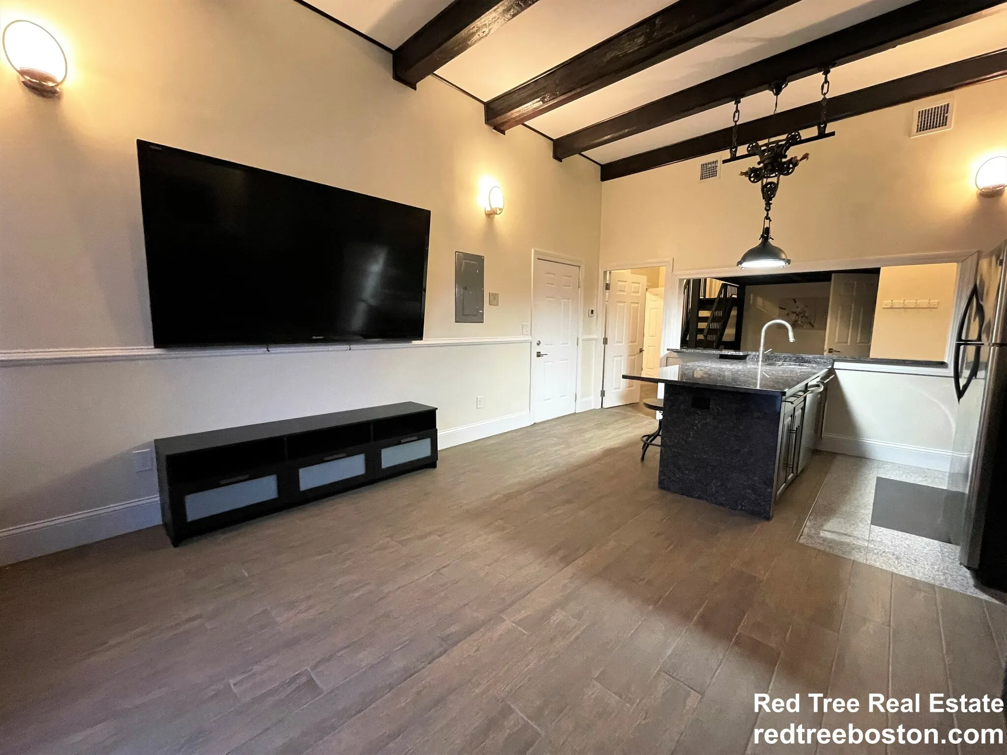 1 bed, 1 bath apartment for rent at 25 Saint Mary's Ct Unit 4, Coolidge Corner — photo 3 of 19