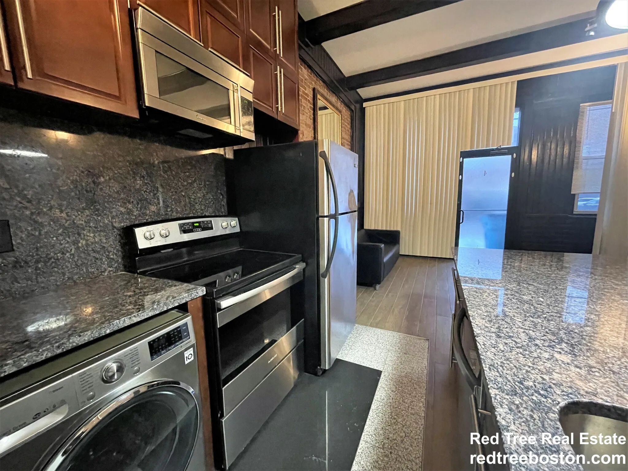1 bed, 1 bath apartment for rent at 25 Saint Mary's Ct Unit 4, Coolidge Corner — photo 6 of 19