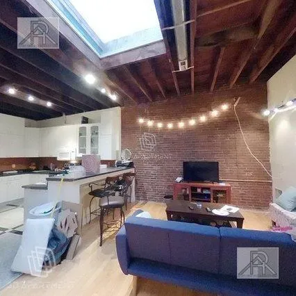 4 bed, 2 bath apartment for rent at 25 Saint Mary's St Unit 2, Brookline — photo 1 of 17