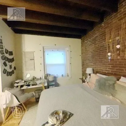 4 bed, 2 bath apartment for rent at 25 Saint Mary's St Unit 2, Brookline — photo 7 of 17