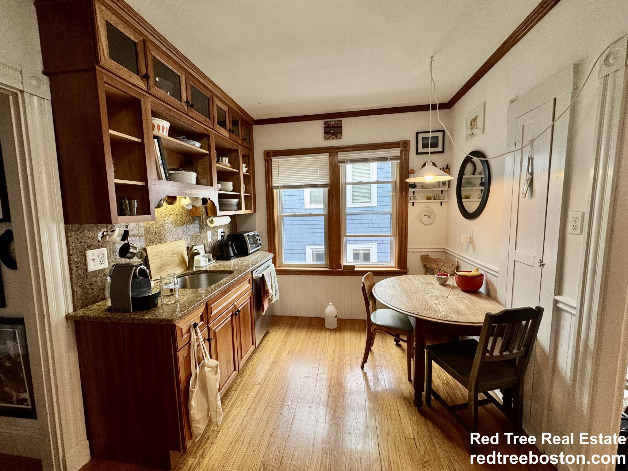 1 bed, 1 bath apartment for rent at 25 Saint Peter Unit 3R, Jamaica Plain — photo 8 of 17