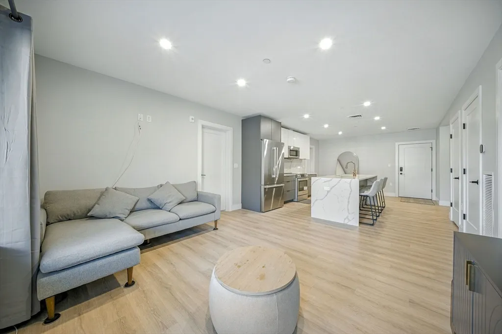 2 bed, 2 bath apartment for rent at 25 Second Unit 206, Chelsea — photo 10 of 40
