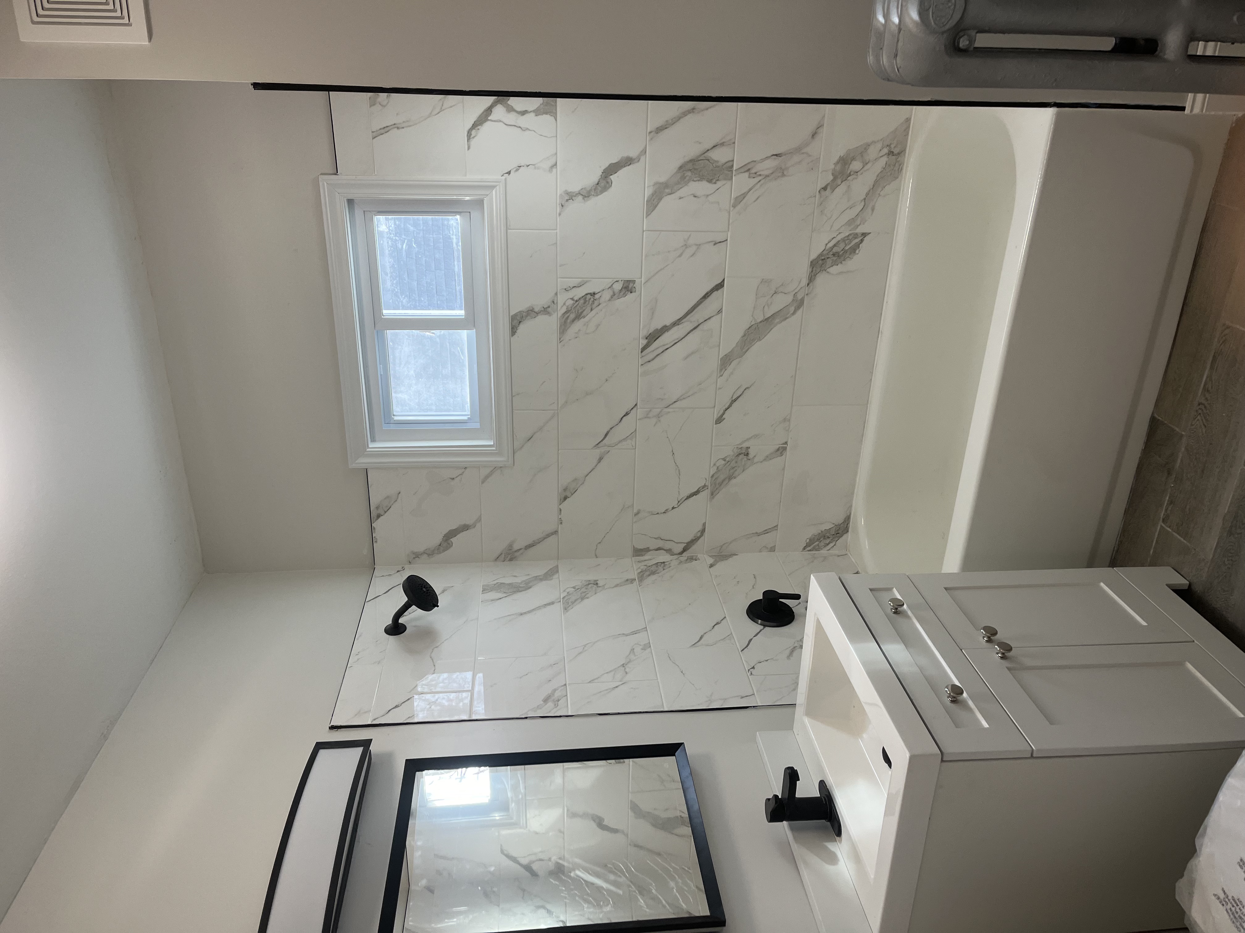3 bed, 1 bath apartment for rent at 25 Selden St Unit 2, Dorchester — photo 3 of 10