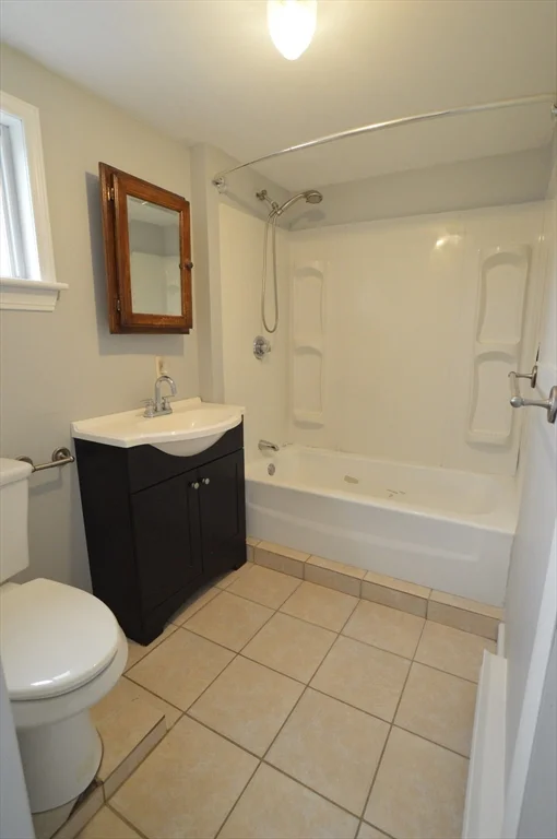3 bed, 2 bath apartment for rent at 25 Sherman St Unit 2, Peabody — photo 10 of 10