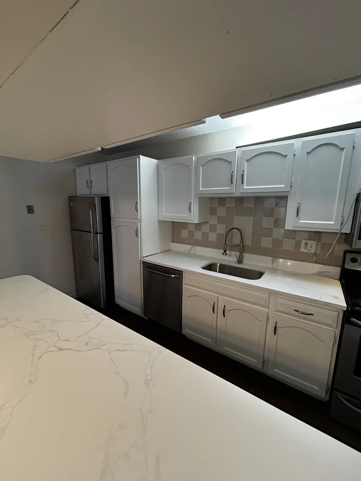 2 bed, 1 bath apartment for rent at 25 Skyline Dr Unit 5, Braintree — photo 2 of 8