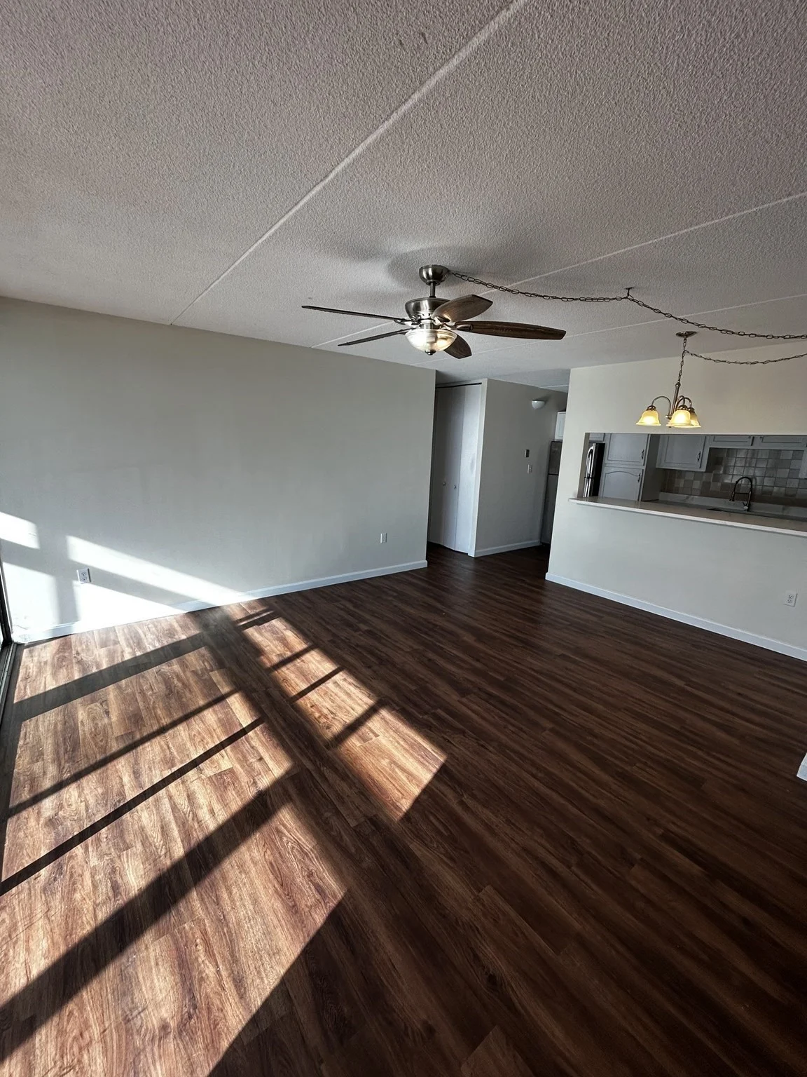2 bed, 1 bath apartment for rent at 25 Skyline Dr Unit 5, Braintree — photo 3 of 8