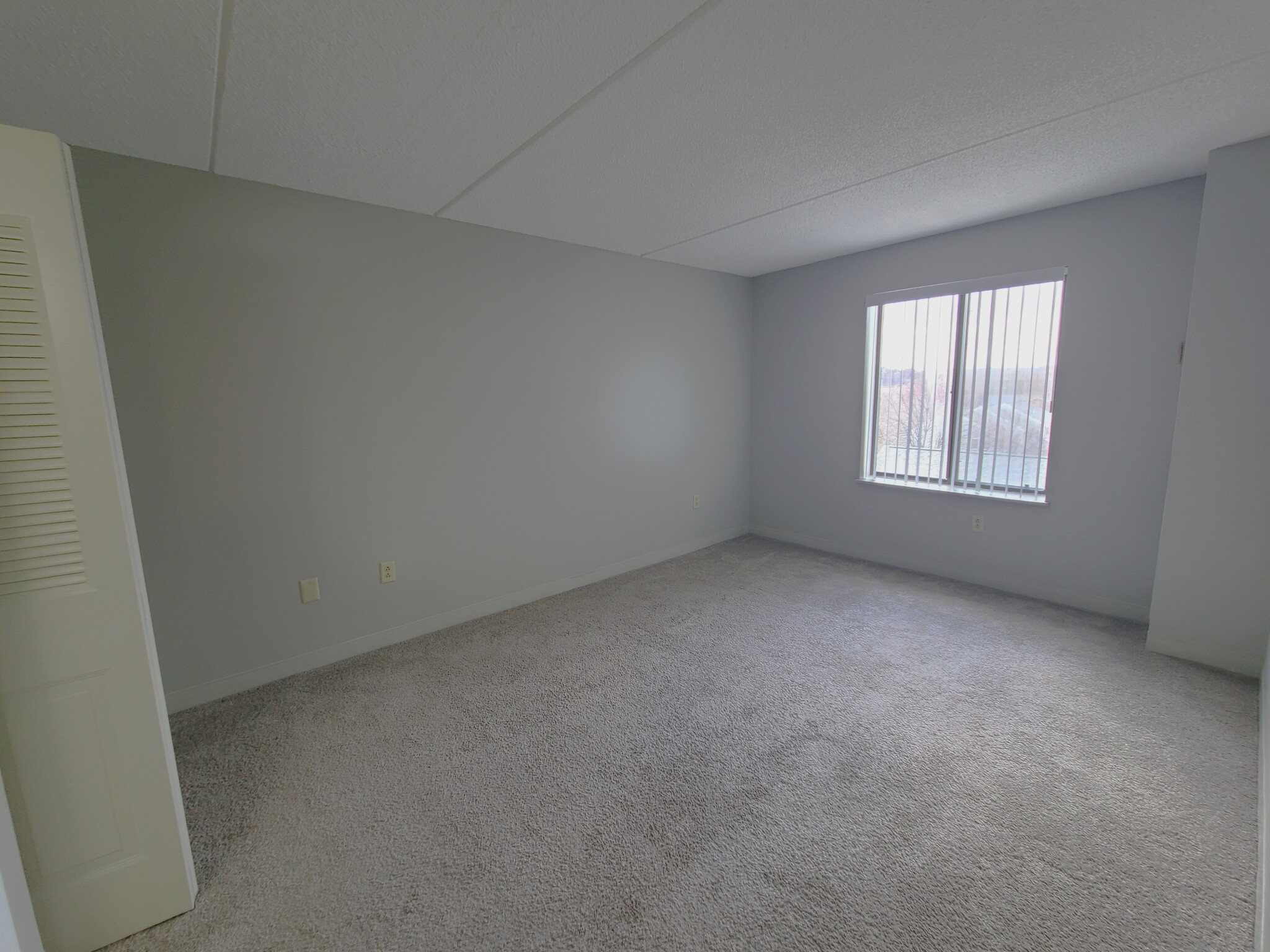 2 bed, 2 bath apartment for rent at 25 South Point Dr Unit 503, Dorchester — photo 8 of 12