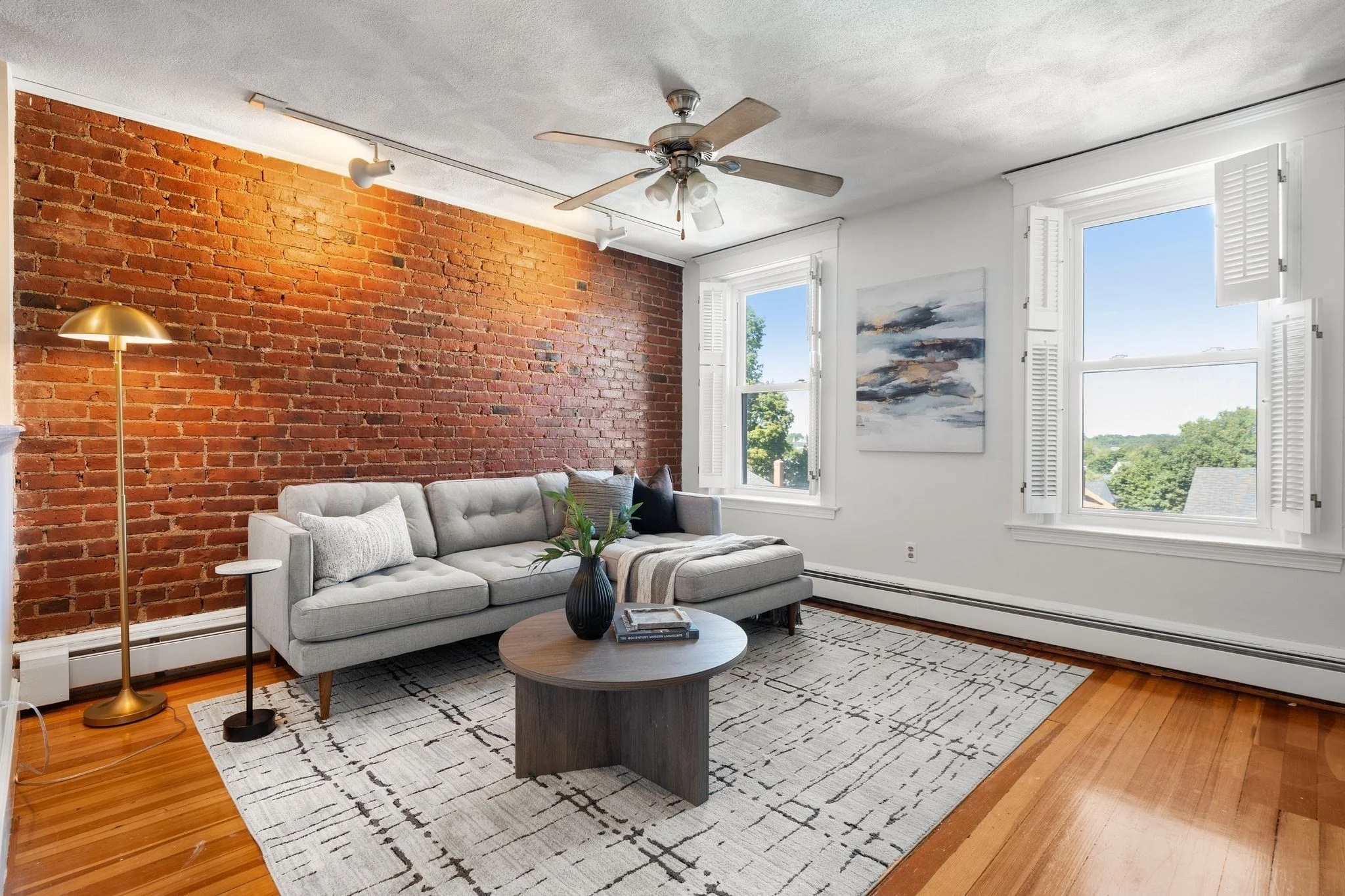 2 bed, 1 bath apartment for rent at 25 South St Unit 4A, Brighton — photo 2 of 23