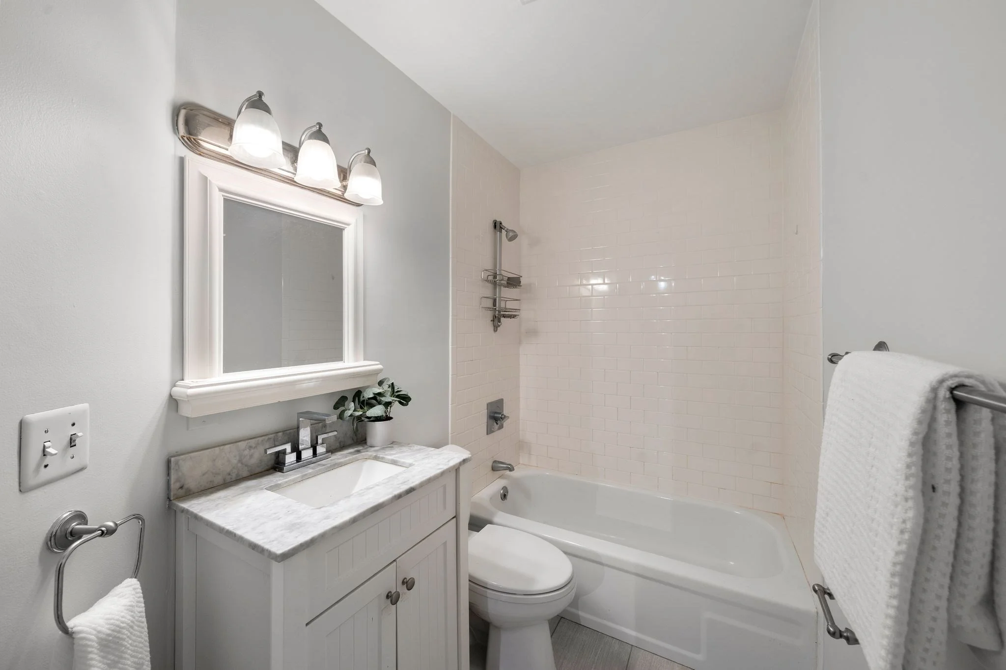 2 bed, 1 bath apartment for rent at 25 South St Unit 4A, Brighton — photo 13 of 23