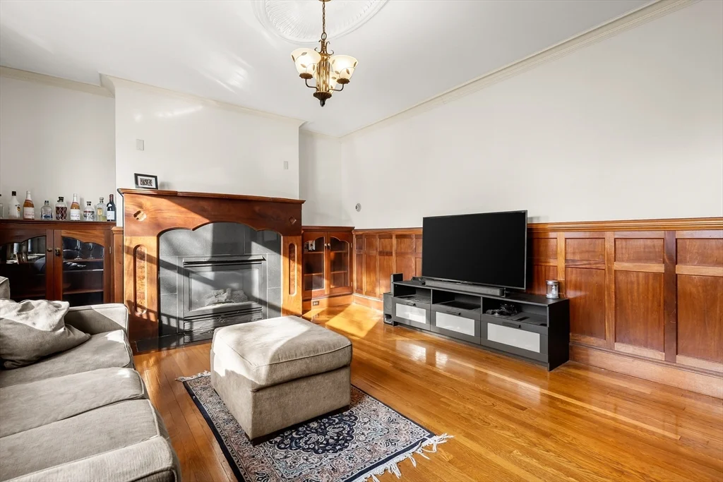 2 bed, 1 bath apartment for rent at 25 Stearns Rd Unit 4, Coolidge Corner — photo 21 of 24