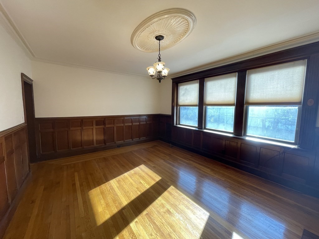 2 bed, 1 bath apartment for rent at 25 Stearns Rd Unit 4, Coolidge Corner — photo 3 of 24