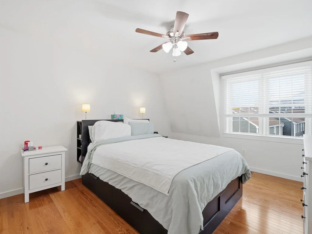 2 bed, 1 bath apartment for rent at 25 Stock St Unit 25, Dorchester — photo 12 of 22