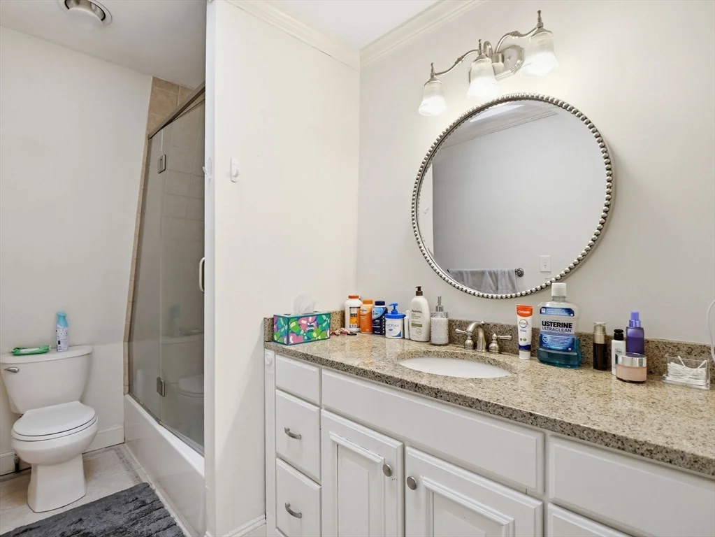 2 bed, 1 bath apartment for rent at 25 Stock St Unit 25, Dorchester — photo 11 of 22
