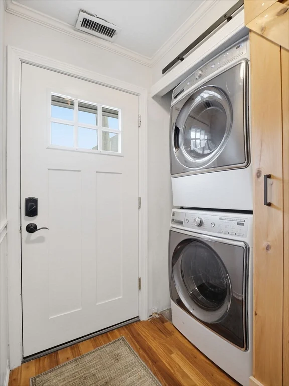 2 bed, 1 bath apartment for rent at 25 Stock St Unit 25, Dorchester — photo 15 of 22