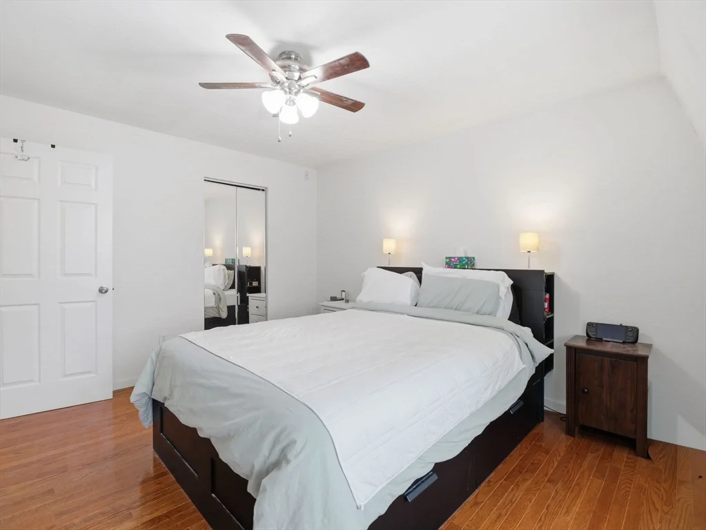 2 bed, 1 bath apartment for rent at 25 Stock St Unit 25, Dorchester — photo 13 of 22