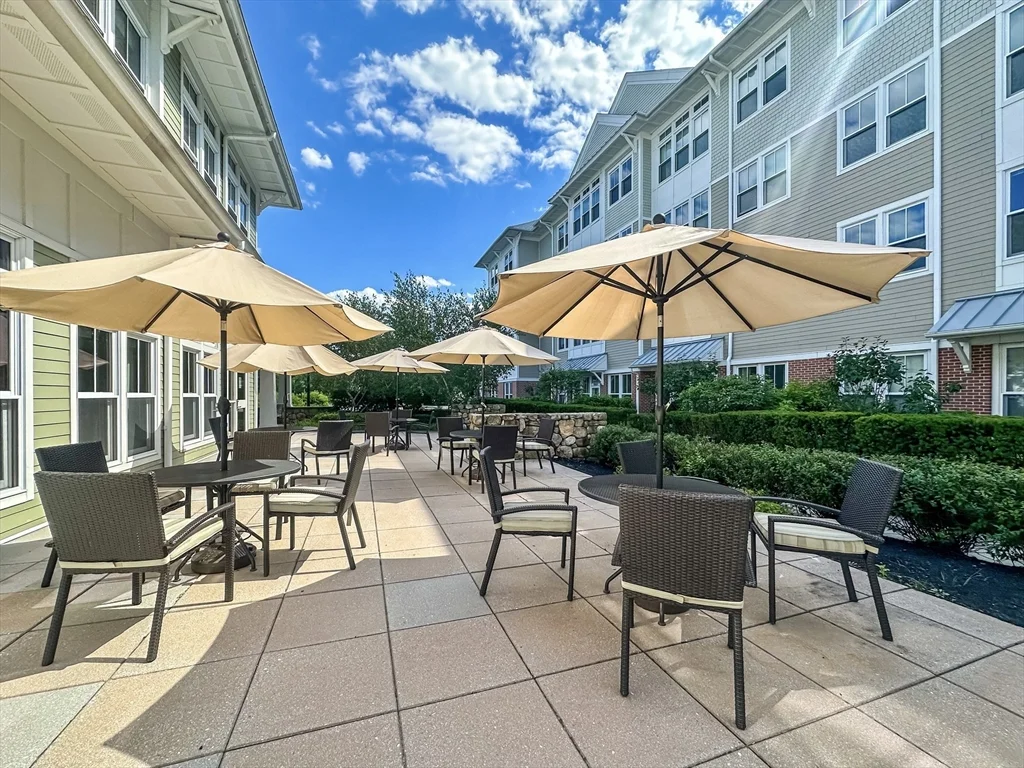 1 bed, 1 bath apartment for rent at 25 Stonehaven Dr Unit 256, Weymouth — photo 33 of 35