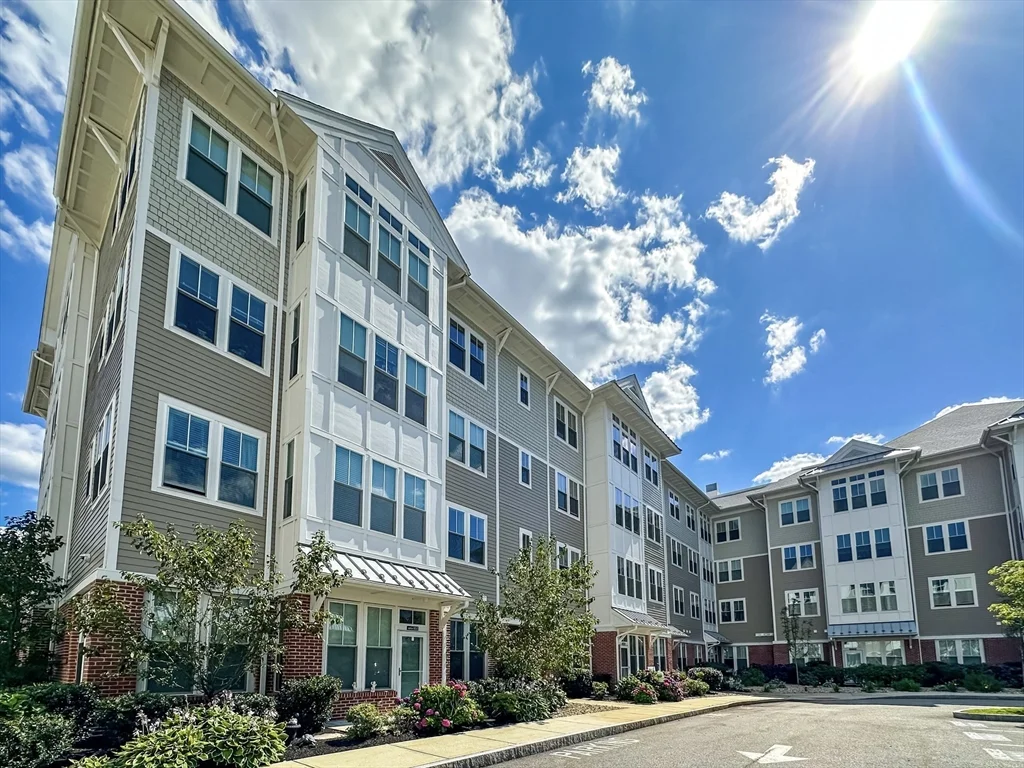 1 bed, 1 bath apartment for rent at 25 Stonehaven Dr Unit 256, Weymouth — photo 32 of 35