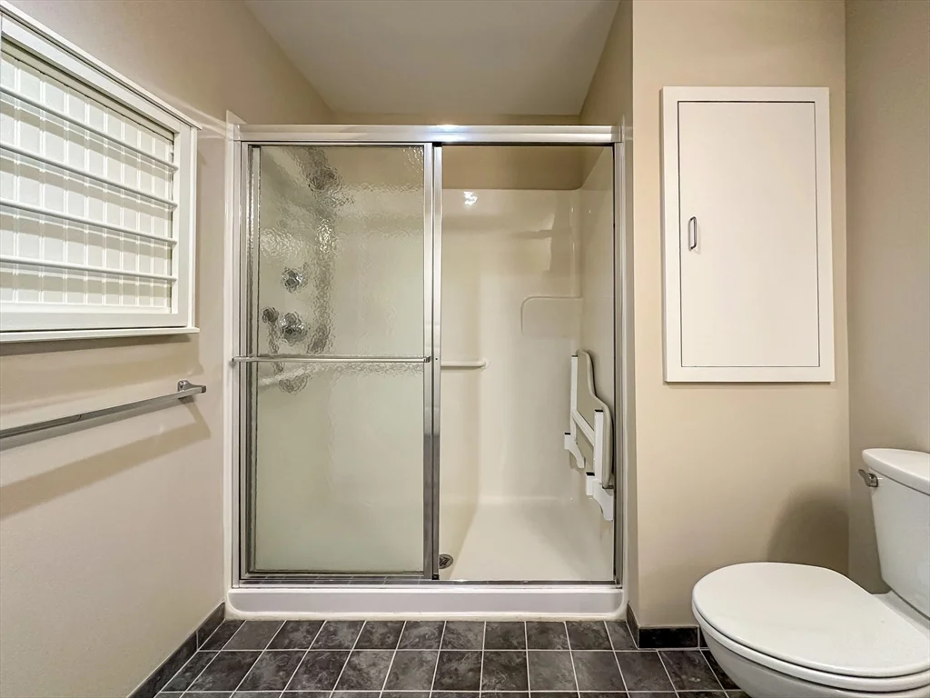 1 bed, 1 bath apartment for rent at 25 Stonehaven Dr Unit 256, Weymouth — photo 17 of 35