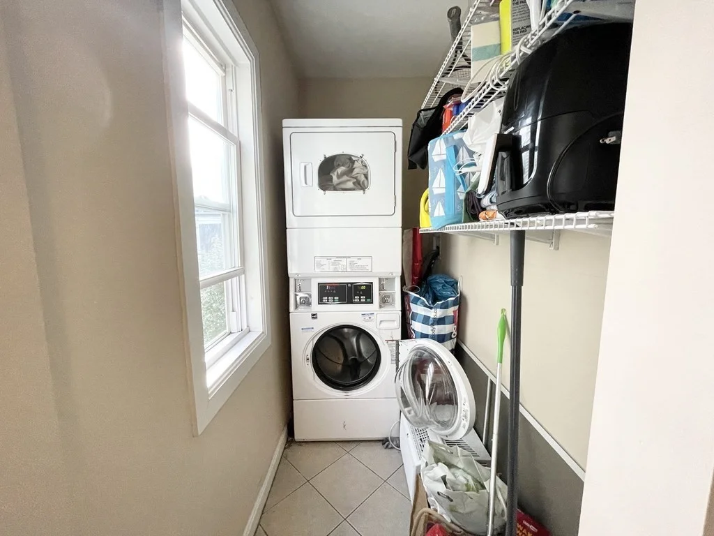 3 bed, 1 bath apartment for rent at 25 Sudan St Unit 2, Dorchester — photo 8 of 9