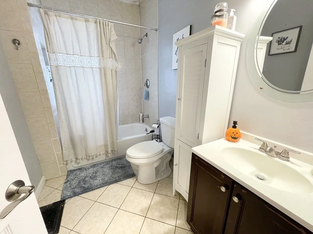 3 bed, 1 bath apartment for rent at 25 Sudan St Unit 2, Dorchester — photo 7 of 9