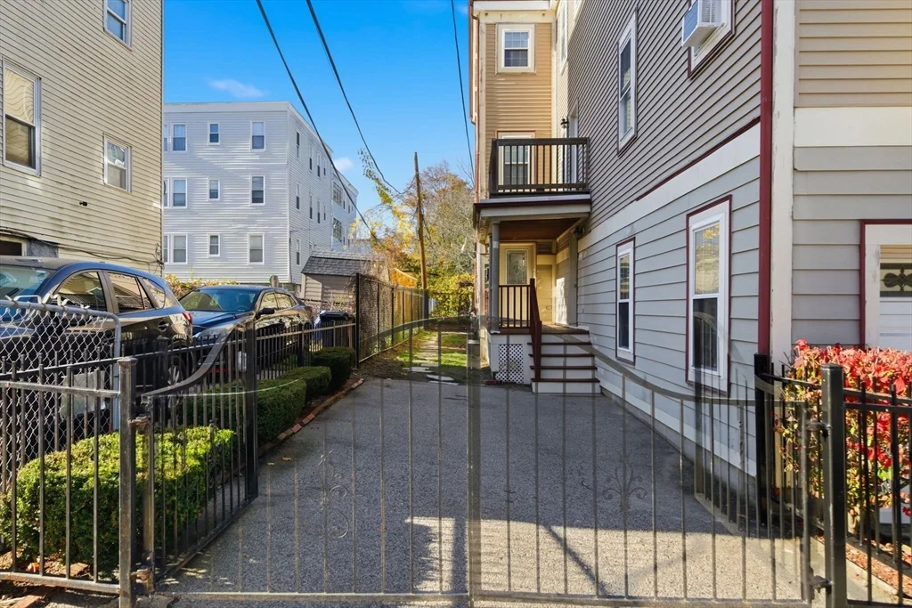 1 bed, 1 bath apartment for rent at 25 Sutton St Unit 25, Mattapan
