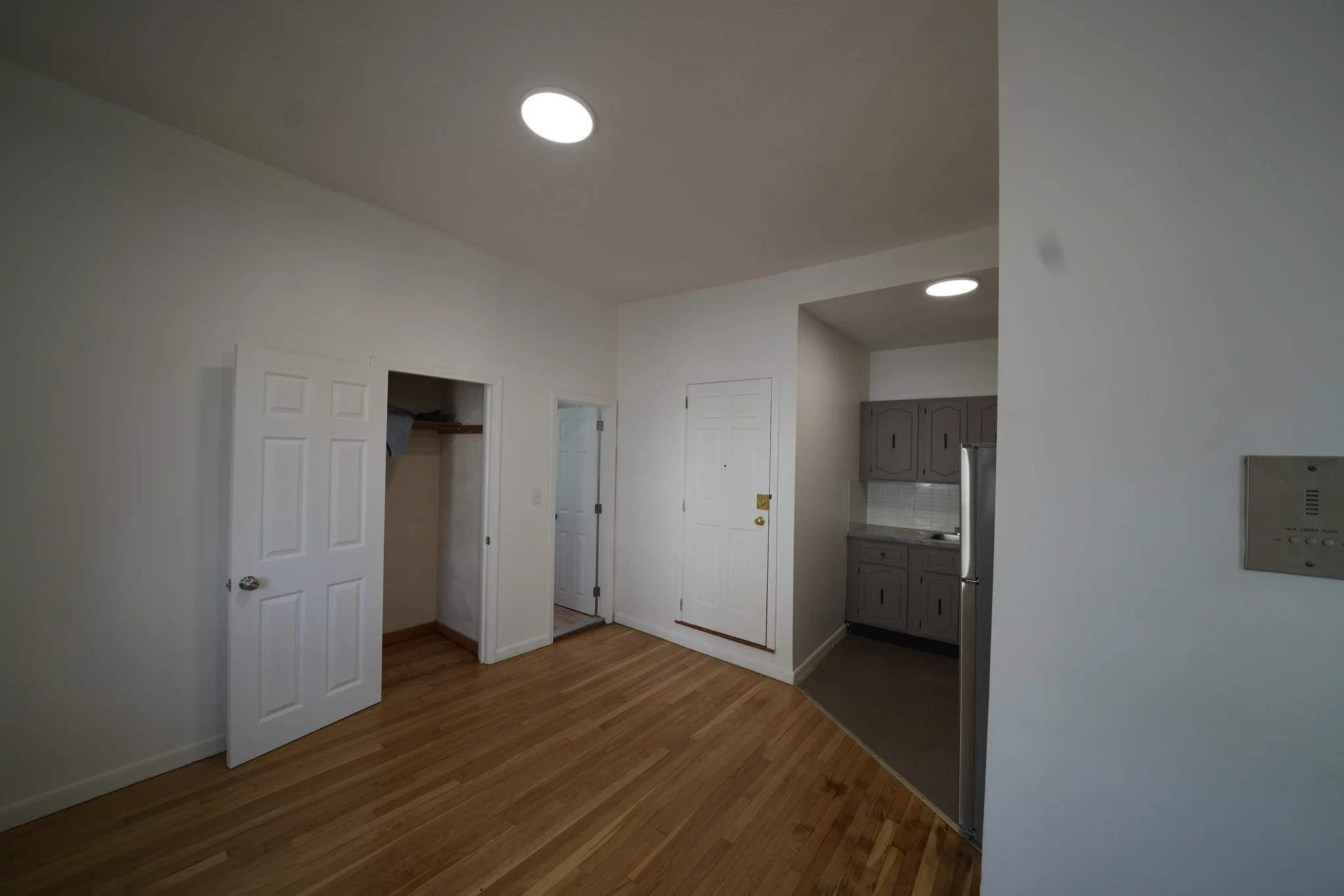 1 bed, 1 bath apartment for rent at 25 Temple Unit 1L, Winter Hill — photo 9 of 19