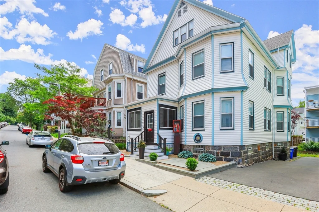 2 bed, 1 bath apartment for rent at 25 Tower Unit 1, Jamaica Plain — photo 27 of 28